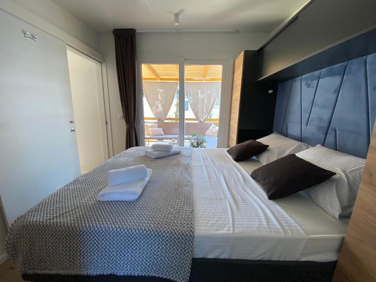 Mobile Home Saky, Biograd Na Moru Eksteriør billede
