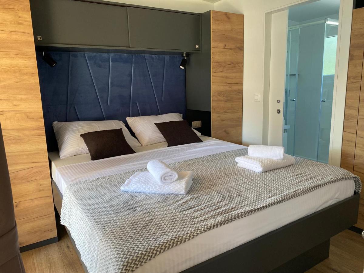 Mobile Home Saky, Biograd Na Moru Eksteriør billede